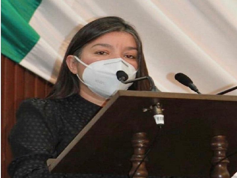 Propone diputada inscribir en el Muro de Honor nombre de activista coahuilense 