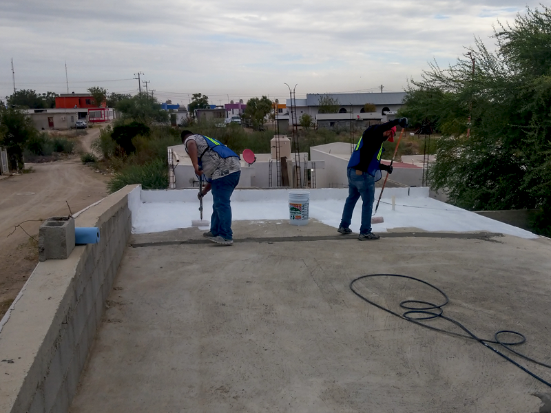 Inicia en Acu&ntilde;a programa de impermeabilizaci&oacute;n de viviendas