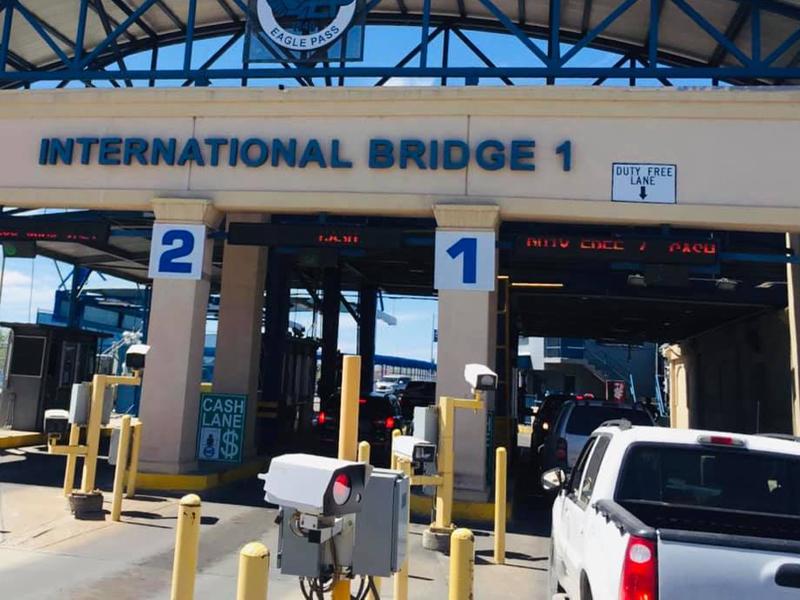 Revisar&aacute;n si contin&uacute;a el aumento a las tarifas de cruce en los puentes internacionales