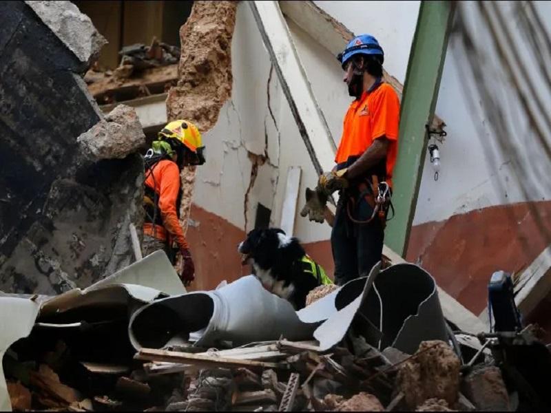 Detectan señales de vida entre los escombros a casi un mes de la explosión en Beirut