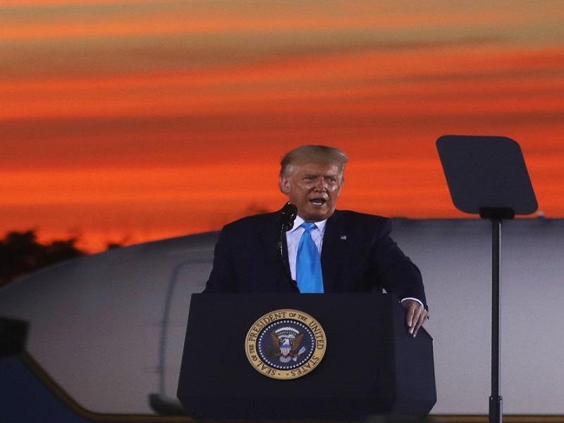 M&eacute;xico pagar&aacute; por el muro, pero no quieren dejarlo por escrito, dice Donald Trump