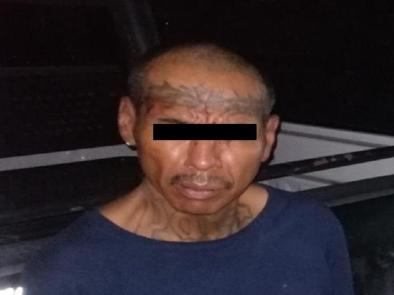 Mujeres se arman de valor y someten a un ladr&oacute;n cuando robaba en un centro comercial de Piedras Negras (VIDEO)