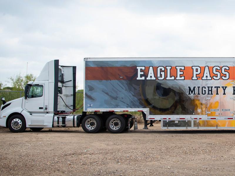 Distrito Escolar compr&oacute; dos tr&aacute;ilers para trasladar bandas de m&uacute;sica de las dos High School