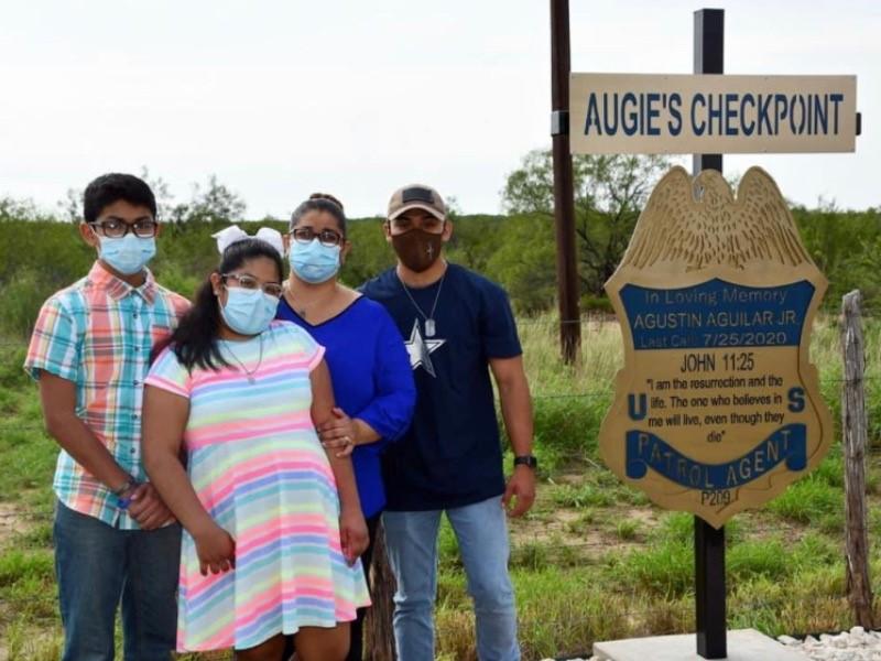 Nombraron el punto de inspecci&oacute;n de la Patrulla Fronteriza en honor del agente fallecido Agust&iacute;n Aguilar