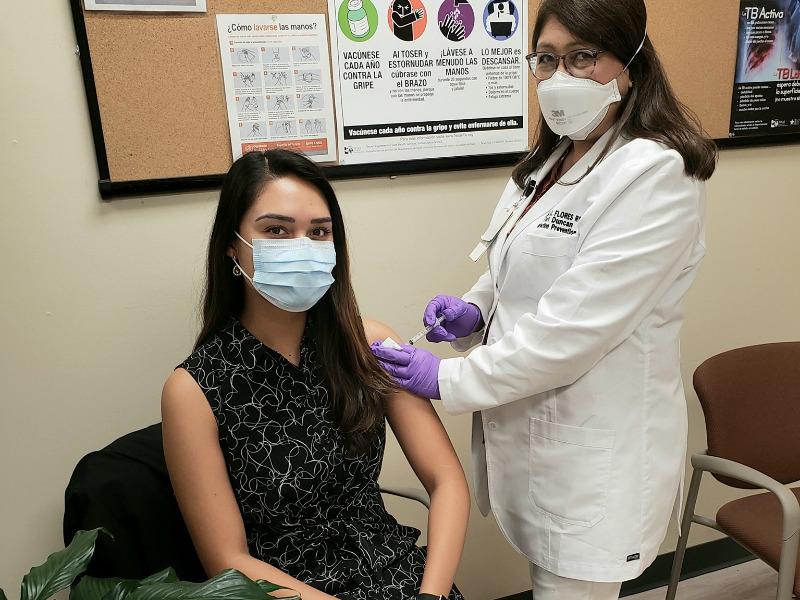 Autoridades de Eagle Pass y el condado de Maverick urgen a la poblaci&oacute;n a vacunarse contra la gripe