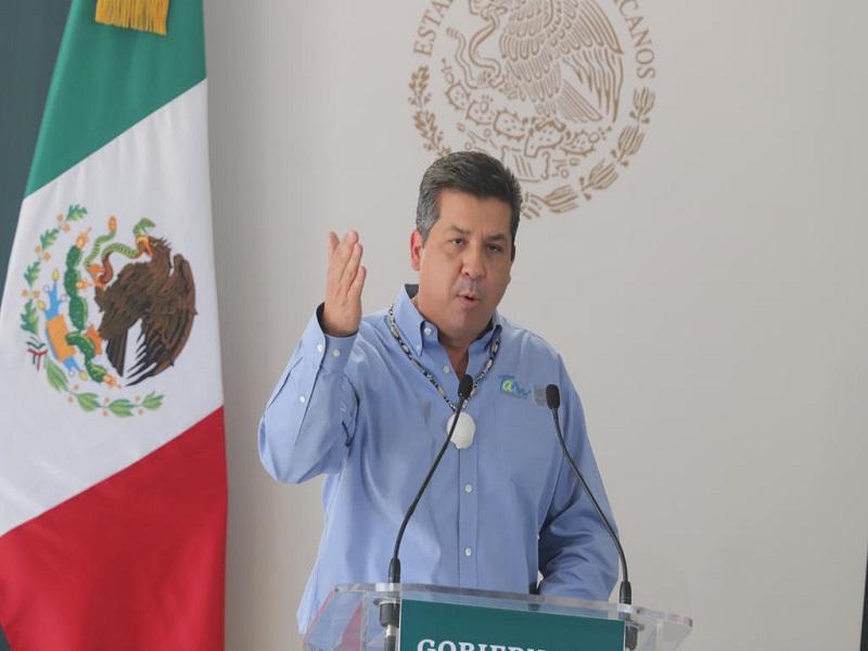 Francisco García Cabeza de Vaca, gobernador de Tamaulipas, se reunió en 2012 con El Chapo, revela la DEA