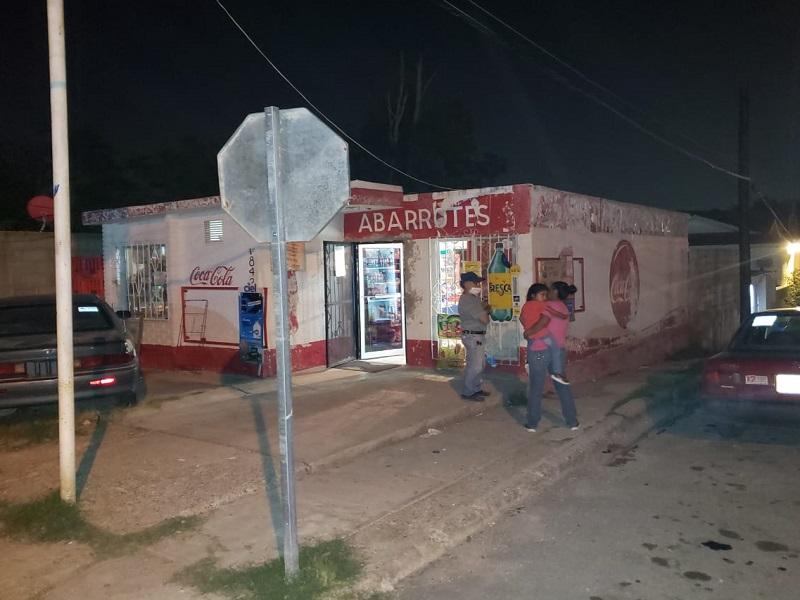 Roban 5 mil pesos en tienda de abarrotes en la colonia Los Montes de Piedras Negras