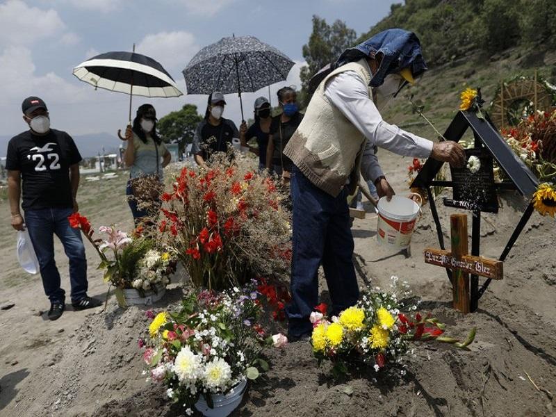 Aumentan a 76 mil 243 las muertes por COVID-19 en M&eacute;xico, hay 726 mil 431 casos positivos