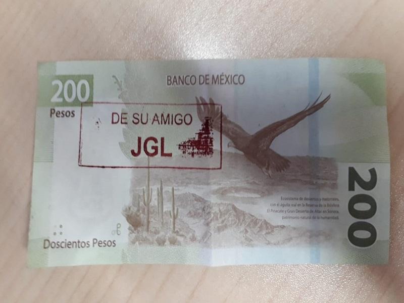 Circulan en Culiacán billetes con las iniciales de El Chapo, salieron de cajero automático