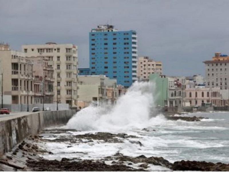 Temor en Cuba por formación de tormenta tropical Delta; llegaría como huracán a la isla
