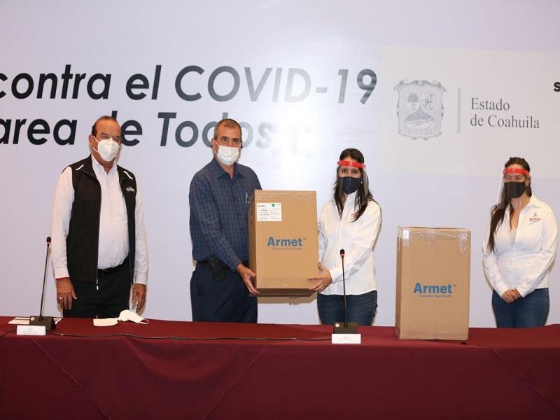 Recibe DIF Coahuila donación de mil 500 caretas para adultos mayores empacadores