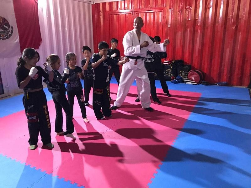 Da exhibici&oacute;n de artes marciales departamento de prevenci&oacute;n social de la violencia de Coahuila