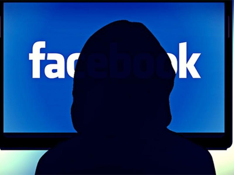 Secuestradores usan redes sociales para contactar a menores, advierte el FBI