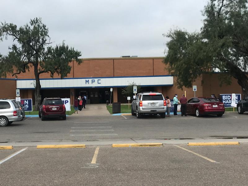 Depositaron en Eagle Pass 2,822 sufragios en la primer semana de voto por anticipado