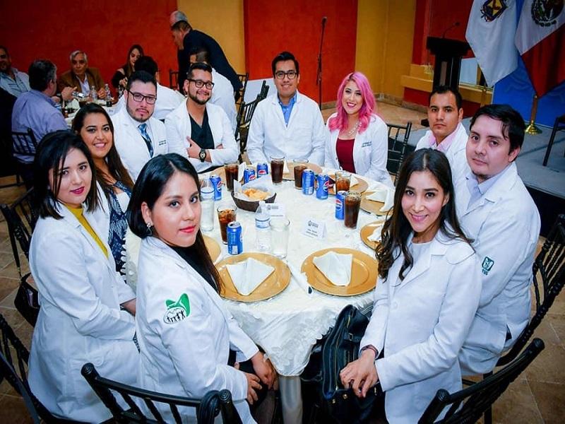 Espacio digno y actividad profesional privada, el mejor incentivo para trabajadores del IMSS: JGG