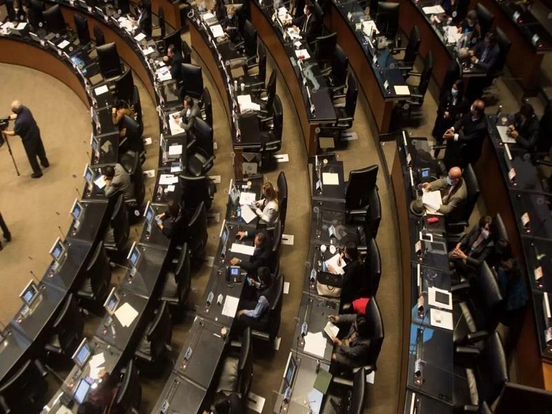 Avala Comisi&oacute;n del Senado extinci&oacute;n de fideicomisos, pasa al Pleno