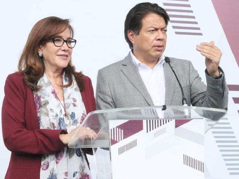 Dan positivo a coronavirus el legislador Mario Delgado y la secretaria de Morena Yeidckol Polevnsky