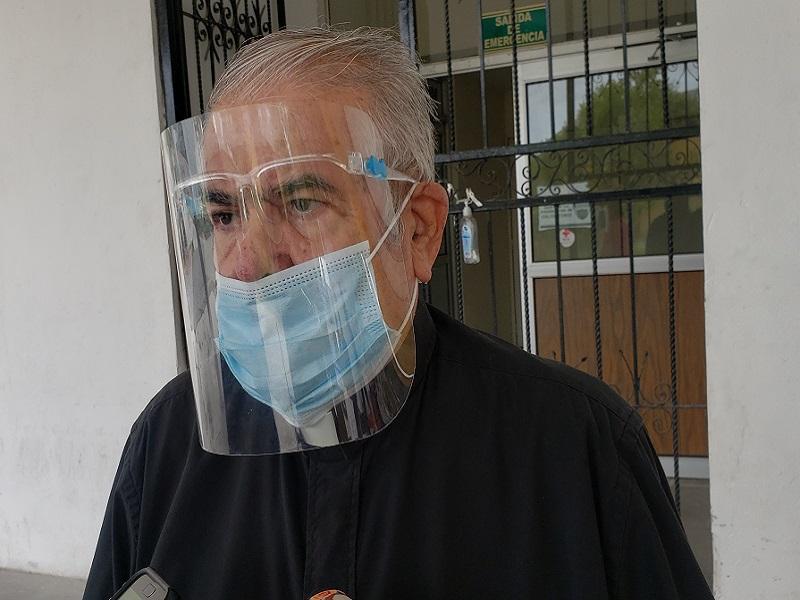 Migrantes dejan a su esposa e hijos en Piedras Negras mientras ellos intentan cruzar a EU (video)