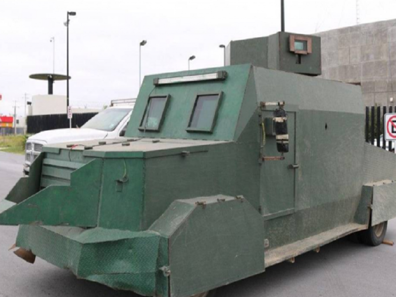 Decomisan en Tamaulipas vehículos blindados tipo monstruos