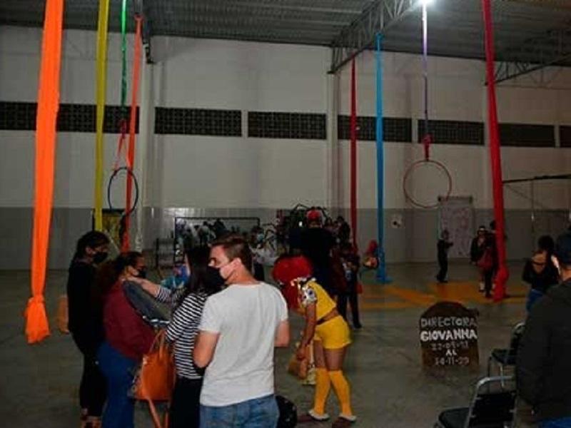 Clausuran restaurante, gimnasio y domicilios particulares en Torreón