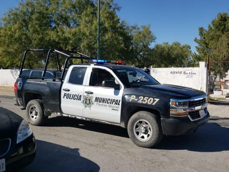 Detienen a ebrios, quer&iacute;an ingresar a fuerza al pante&oacute;n municipal