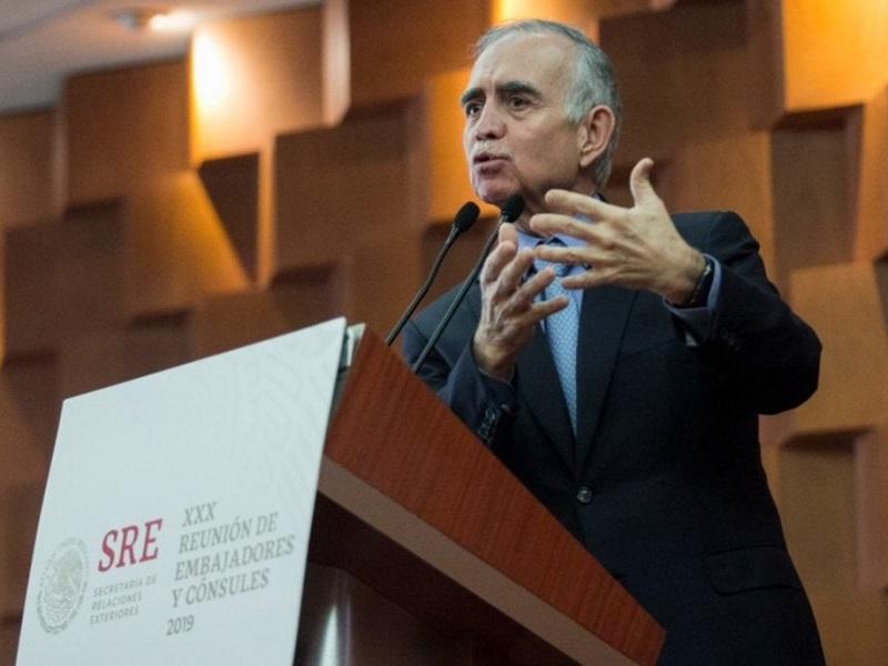 Hay que aprovechar la guerra comercial China-EU, dice Alfonso Romo