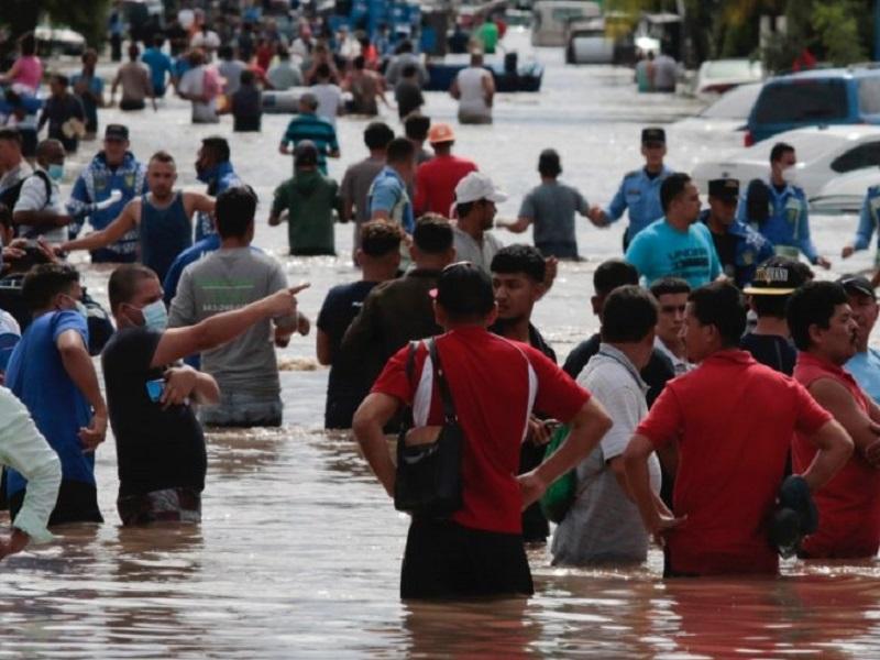 Gobierno de AMLO implementar&aacute; plan integral para atender a damnificados en Tabasco y Chiapas