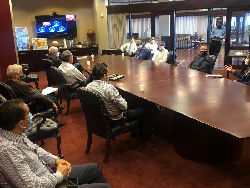 Pide Eagle Pass a la Aduana ampliar horarios para el cruce de de tr&aacute;fico comercial