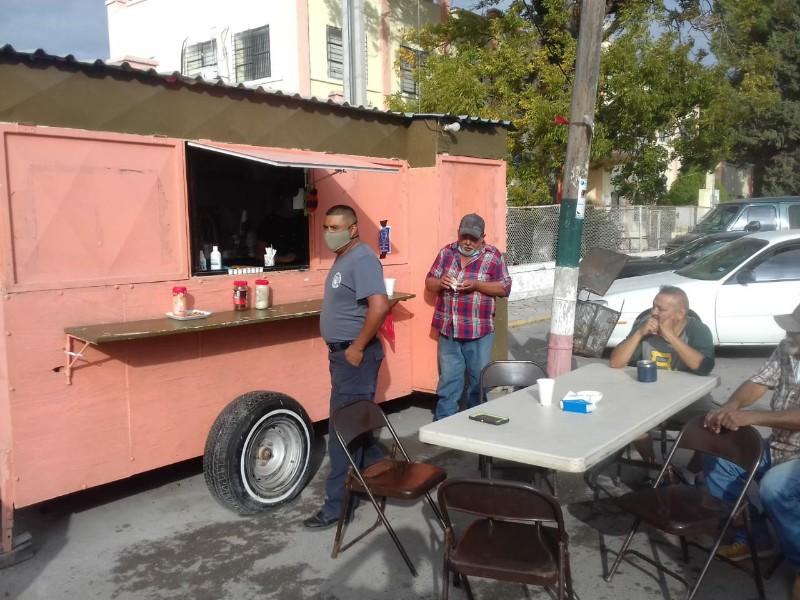 Revisan inspectores que negocios de Zaragoza cumplan protocolos sanitarios ante el COVID-19