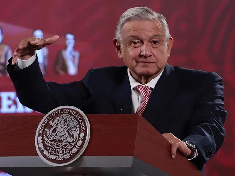 AMLO presenta proyecto de reforma a la ley del Infonavit para dar m&aacute;s cr&eacute;ditos