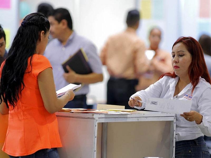 Recuperó México más de 200 mil empleos formales en octubre, según cifras del IMSS