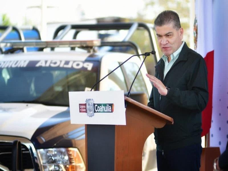En Coahuila trabajamos parejo con todos los municipios, destaca MARS al entregar patrullas en Matamoros
