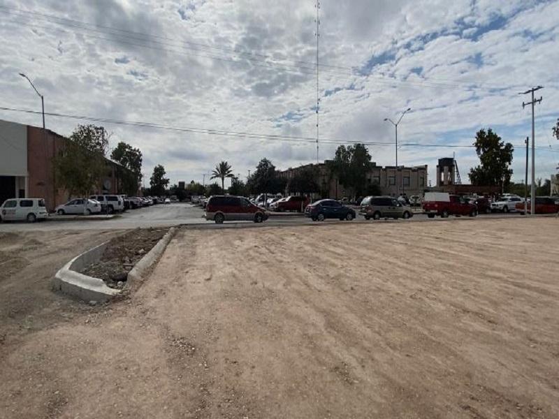 Avanza construcci&oacute;n de nuevo estacionamiento de la presidencia municipal en Piedras Negras (video)