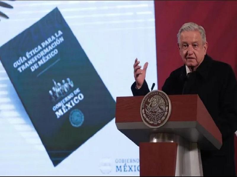 Presenta AMLO la Guía Ética para Transformar a México, plantea dar terapia a criminales y corruptos para redimirse