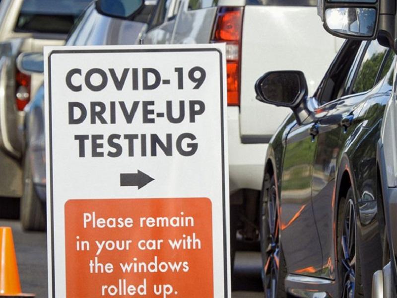 Estados Unidos rebasa los 13 millones de contagios de coronavirus, suma 264 mil muertos