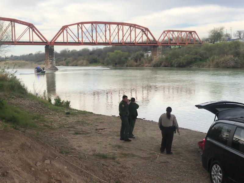 No han sido identificados dos hombres ahogados en el r&iacute;o Bravo en Eagle Pass (video)