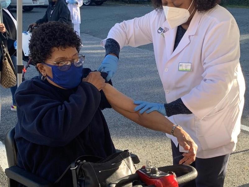 Vacuna contra el COVID-19 podr&iacute;a llegar a Eagle Pass el 24 de diciembre