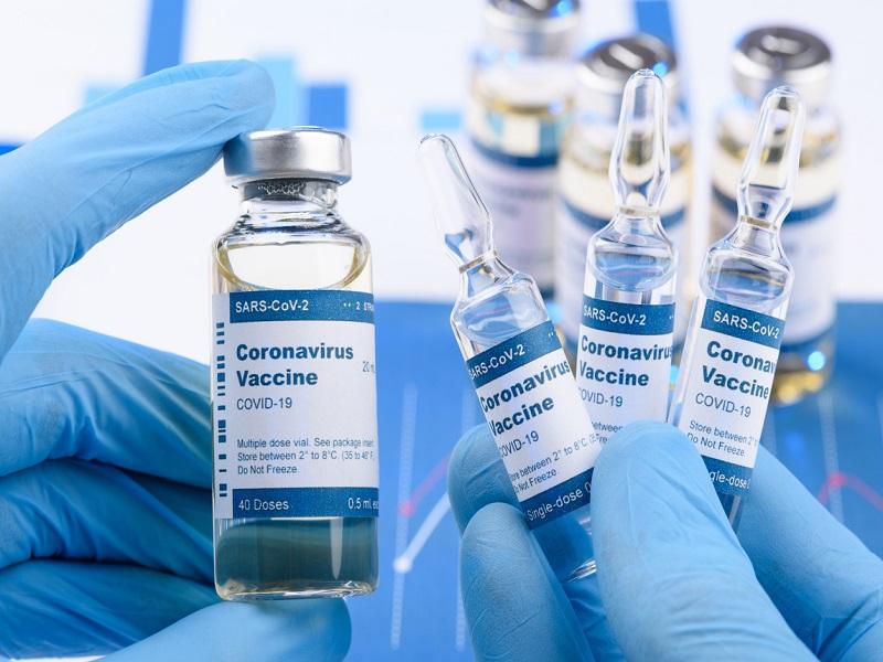 Personal médico no ha mostrado renuencia a vacunarse contra el Covid-19, no será obligatorio: Salud (video)