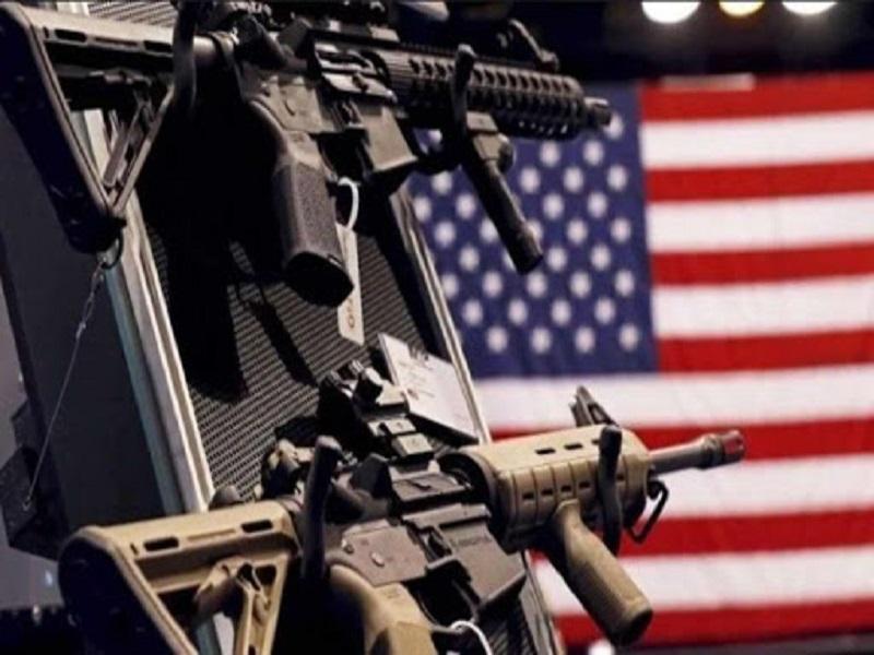 Se pasean libres en EU los 15 traficantes de armas que reclamará México