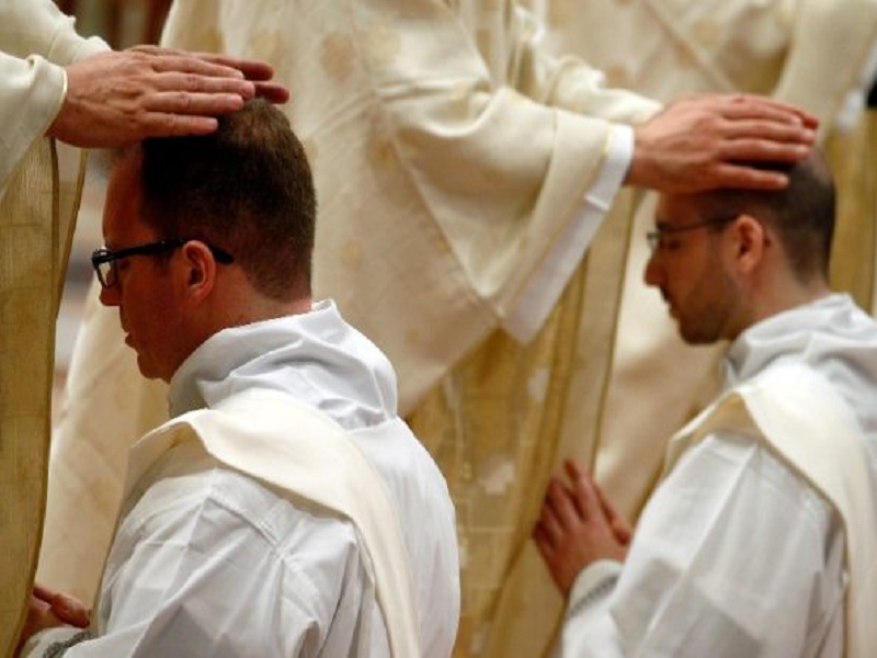 Ordenar&aacute; la di&oacute;cesis de Piedras Negras a tres di&aacute;conos como sacerdotes