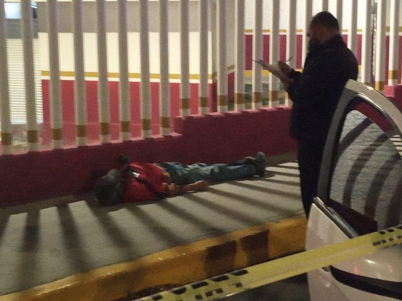 Hallan a indigente muerto en la v&iacute;a p&uacute;blica en Piedras Negras