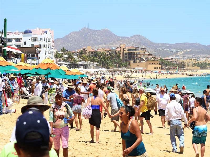 M&eacute;xico es el para&iacute;so para extranjeros que huyen del confinamiento, acusa The New York Times