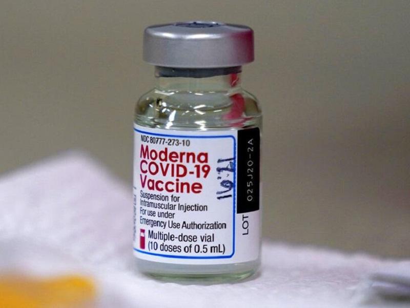 Estima Moderna producir al menos 600 millones de dosis de la vacuna antiCovid este 2021