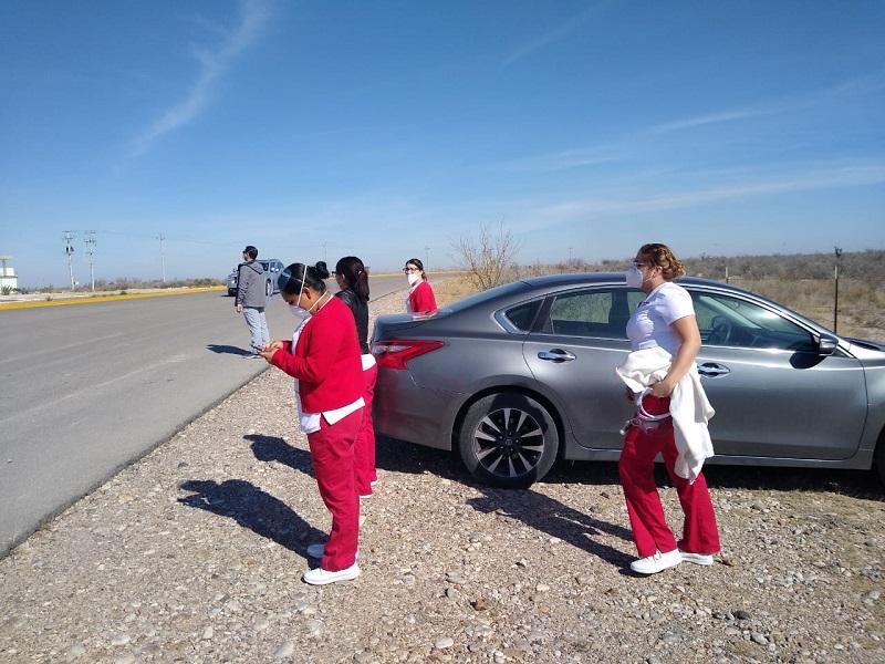 Personal de la Cl&iacute;nica M&eacute;xico acudi&oacute; al 12 Regimiento de Caballer&iacute;a para recibir la vacuna contra el Covid-19