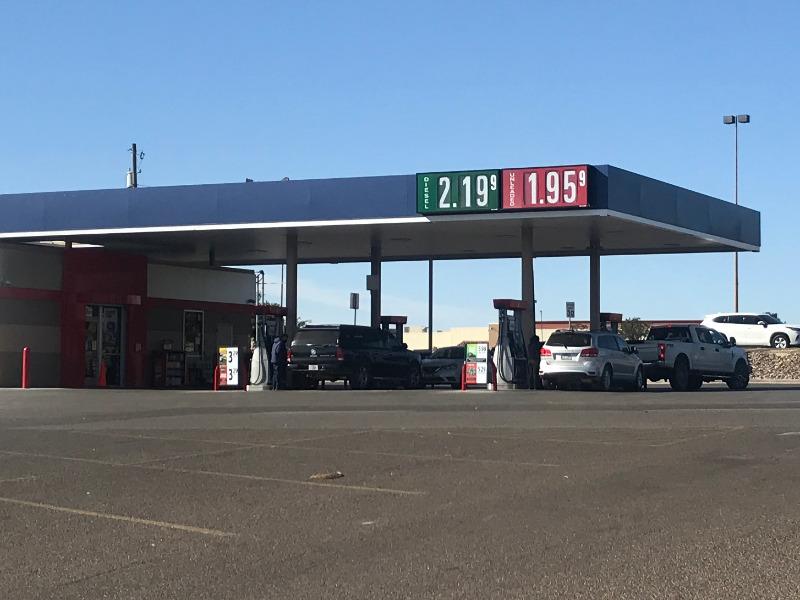 Subió el precio de la gasolina en Eagle Pass, supera los 2 dólares por galón en algunos lados