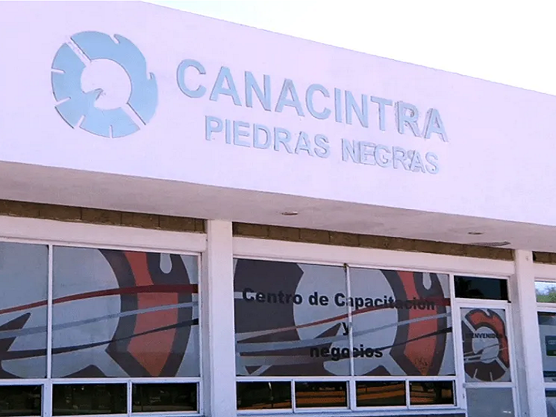 Restricciones al tráfico terrestre en la frontera modificaron la operatividad de muchas empresas: CANACINTRA