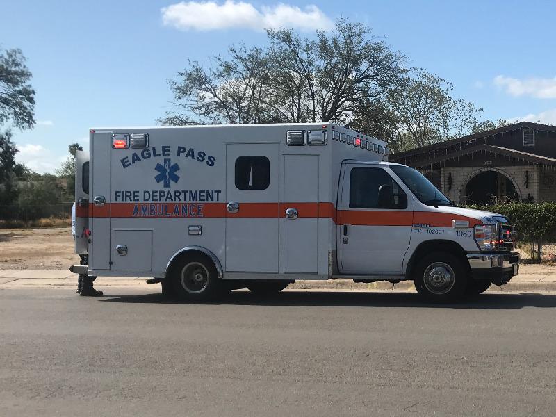 Aumentan hospitalizaciones por coronavirus en Eagle Pass, ambulancias limitar&aacute;n traslados a emergencias (video)