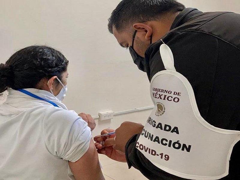 Aplic&oacute; Coahuila 647 vacunas antiCovid en las regiones Norte y Carbon&iacute;fera en el primer d&iacute;a del tercer lote
