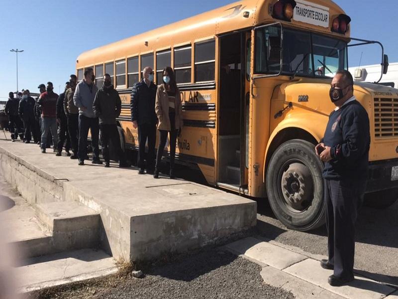 Vacunan contra COVID a 28 Bomberos, 11 param&eacute;dicos de Cruz Roja  y 11 trabajadores de Protecci&oacute;n Civil (video)
