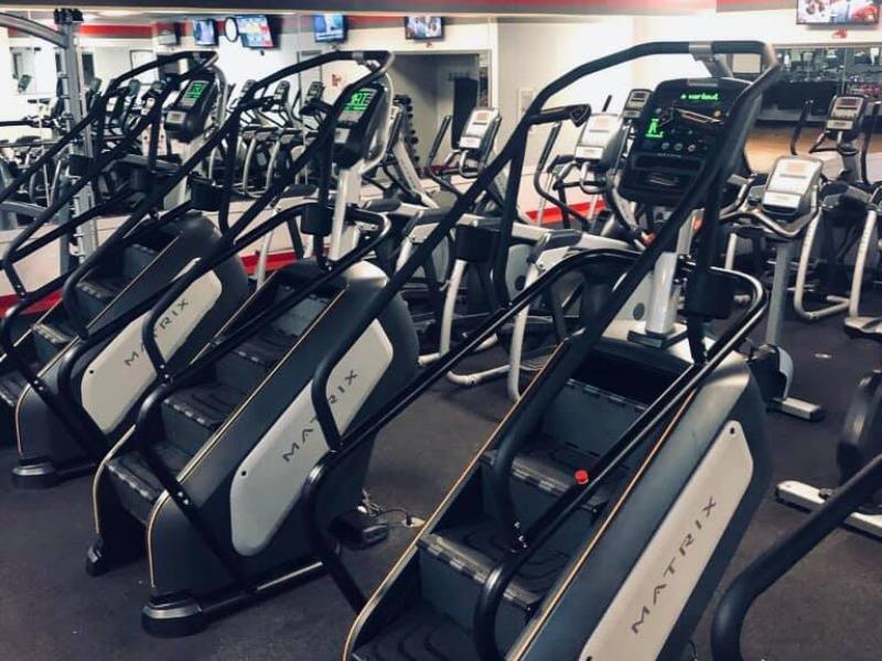 Gimnasios de Eagle Pass pueden funcionar, pero los asistentes deben de portar cubrebocas al hacer ejercicio